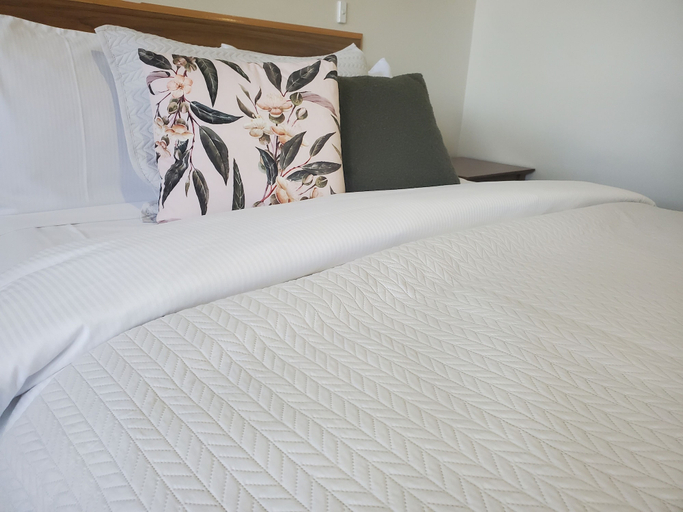 Bedroom 2, Roydons Motor INN, Tamworth Regional - Pt A