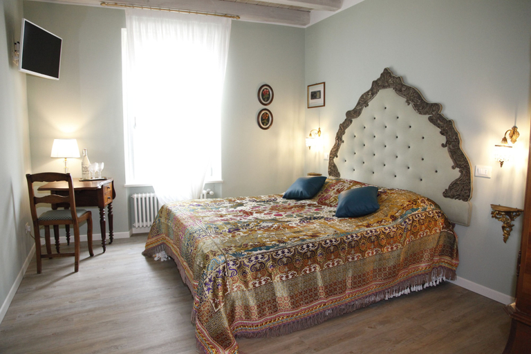 Bedroom 3, Juliet's Nest, Verona