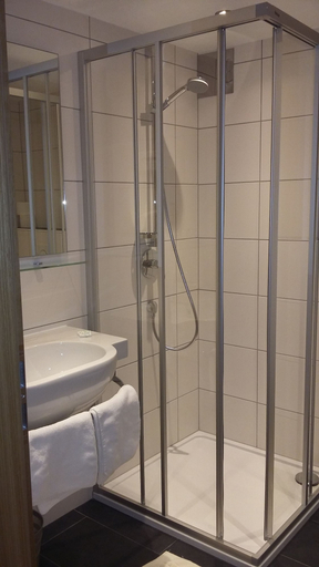 Bathroom 5, Apart Hotel Garni Wieser - Sölden, Imst