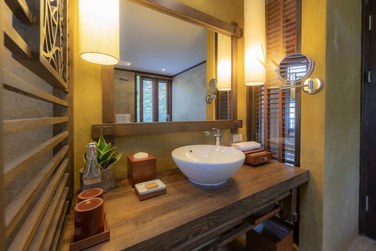 Bathroom 5, Melia Ba Vi Mountain Retreat, Ba Vi