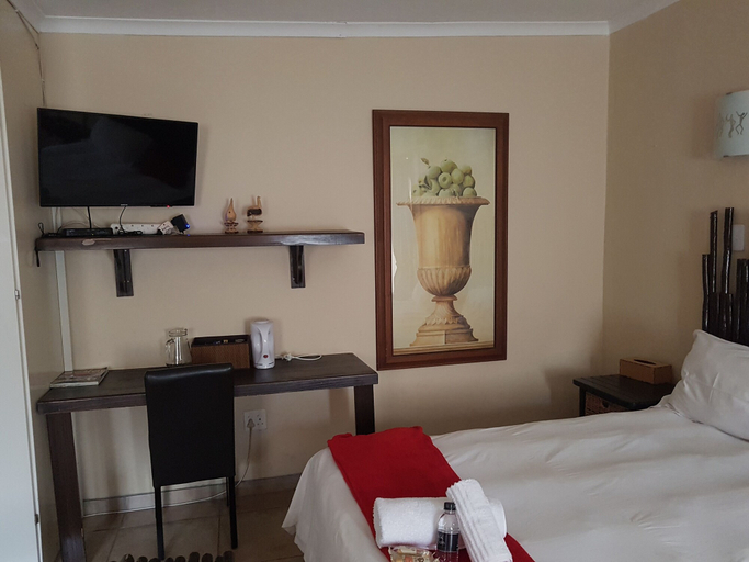 Bedroom 3, Lions Guesthouse, Sekhukhune