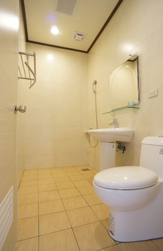 Bathroom 4, Happiness Yes Inn, Yilan
