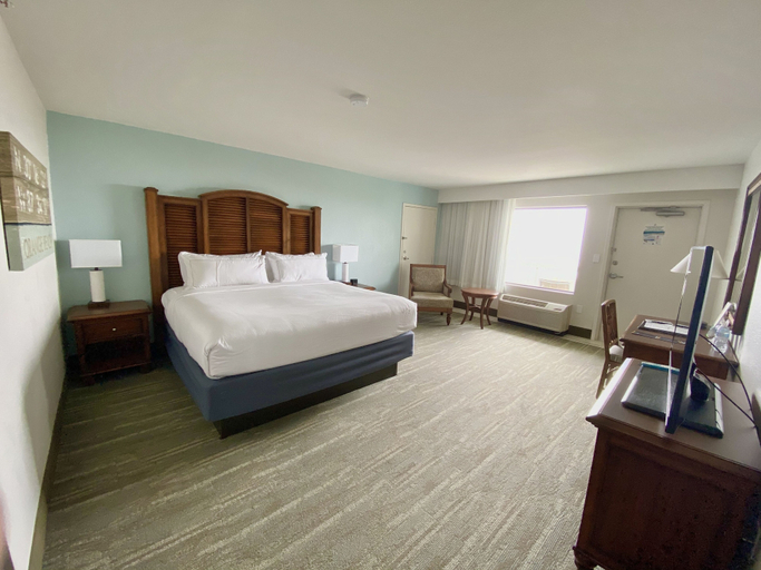 Bedroom 3, Island House Hotel Orange Beach - a DoubleTree by Hilton, Baldwin
