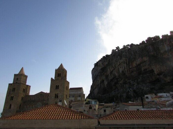 Exterior & Views 2, Arias - La Suite del Duomo, Palermo