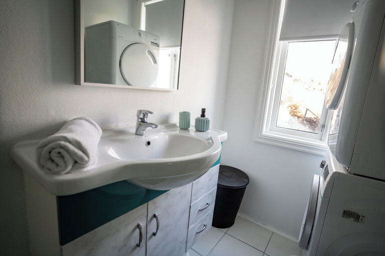 Bathroom 3, Central Nicolas Apartment Nr6. Stavanger 4 rooms, Stavanger