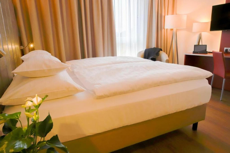 Bedroom 5, Amedia Plaza Speyer, Trademark Collection by Wyndham, Speyer