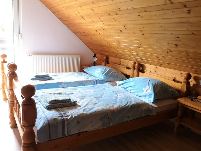 Bedroom 2, Apartments Znidar, Bohinj
