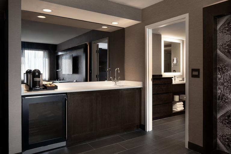 Bathroom 5, The Clancy, Autograph Collection by Marriott, San Francisco