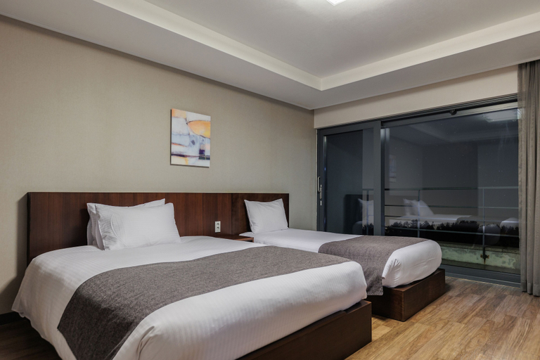 Bedroom 3, Luceville, Seogwipo