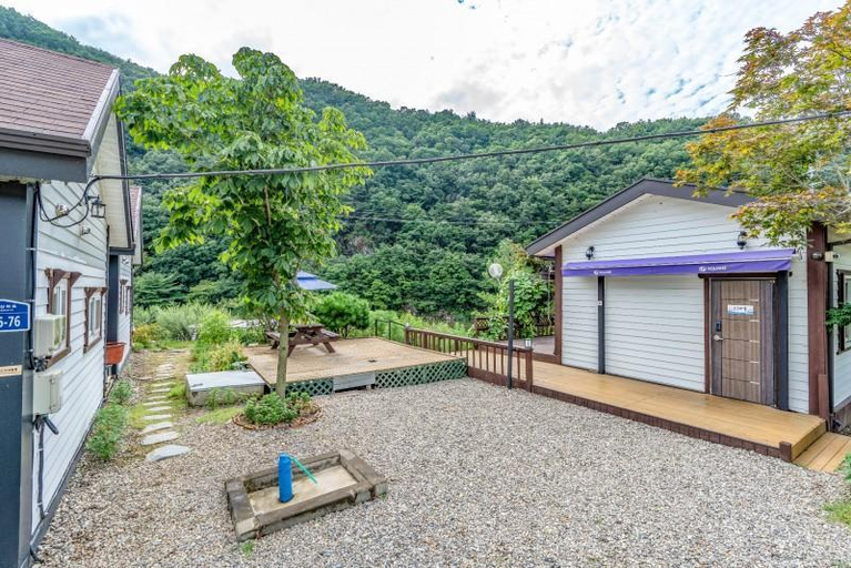 Others 4, Boeun Supsogui Hayan Pension, Cheongwon
