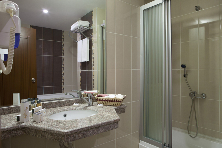 Bathroom 4, Atalay Hotel, Çankaya
