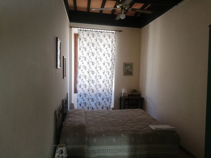 Bedroom 3, Albergo Bernini, Siena
