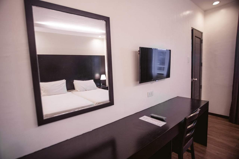 Others 5, Piña Suites, Ormoc City