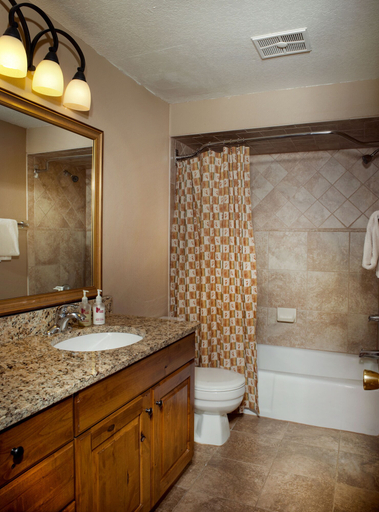 Bathroom 3, GetAways at Eagle Point, Eagle
