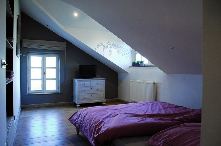 Bedroom 2, La Buissonnière, Liège