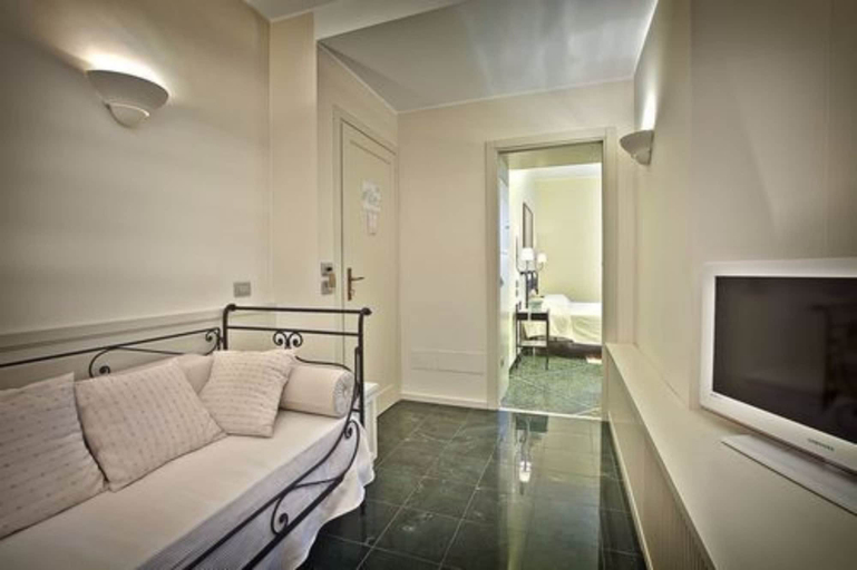 Bedroom 3, Hotel Titano