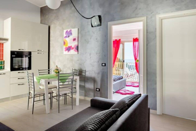 Living area 2, Taormina Sea View Penthouse Apartment, Messina
