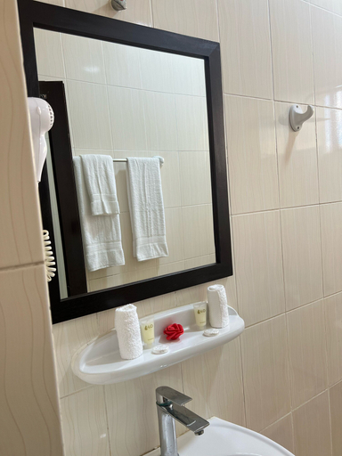 Bathroom 4, Dreams Hotel Zanzibar, Mjini