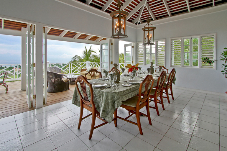 Food & Drinks, Serendipity, Montego Bay 5BR