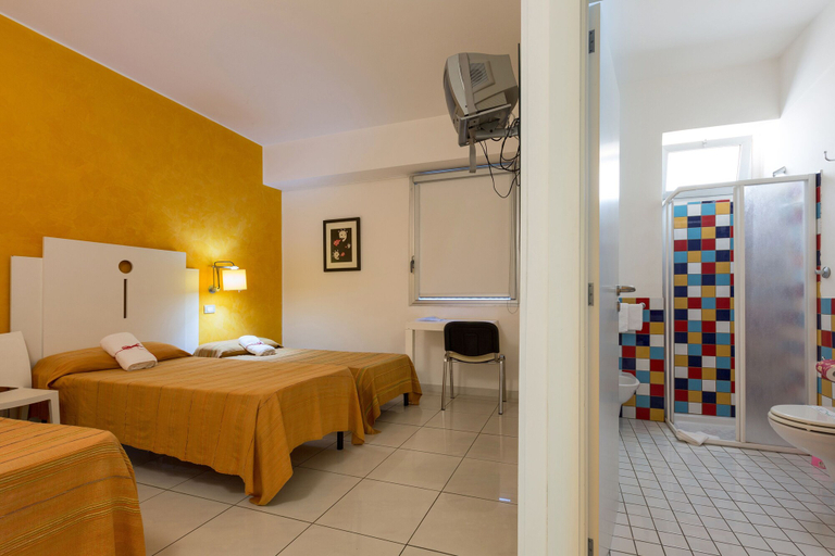 Bedroom 4, Silver Hotel, Lecce