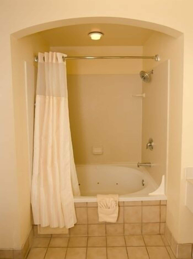 Bathroom 3, Sky City Casino Hotel, Cibola