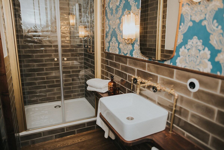 Bathroom 5, Projekt Gastraum, Neu-Ulm