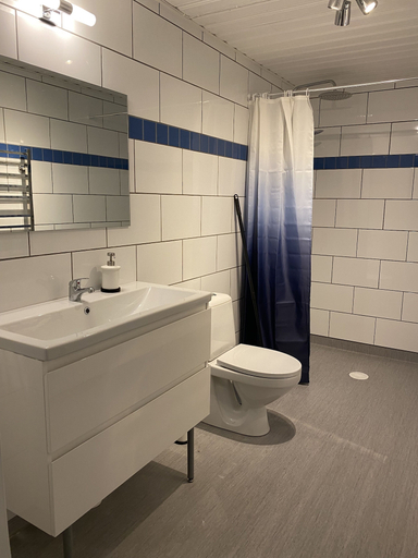 Bathroom 3, Eds Bruk Basecamp, Västervik