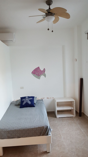Bedroom, Casa de los peces, Sinanché