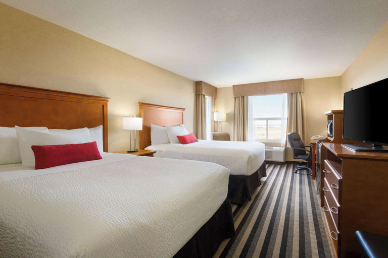 Bedroom 3, Days Inn & Suites by Wyndham Edmonton Airport, Division No. 11