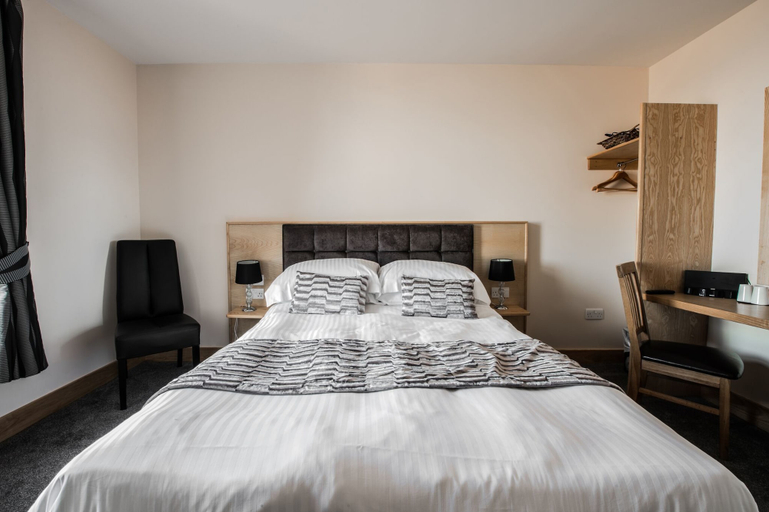 Bedroom 2, Seaview Hotel, Aberdeenshire