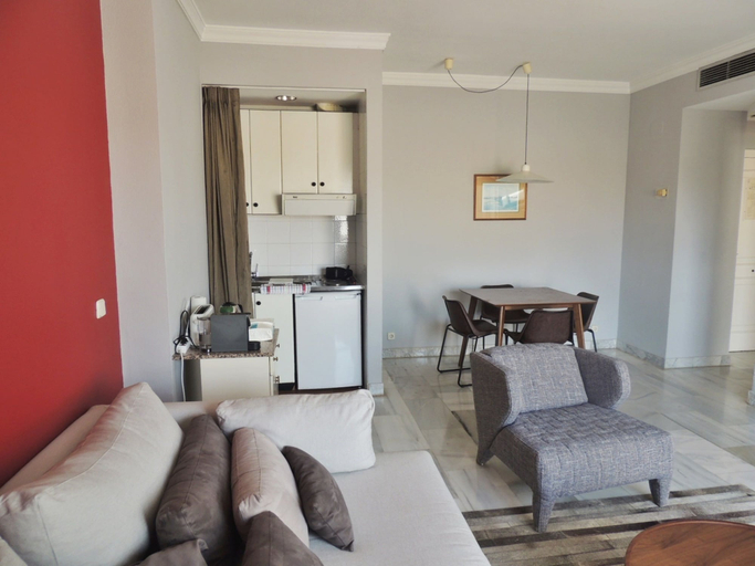 Others 3, Apartament Suite in Hotel Pyr, Málaga