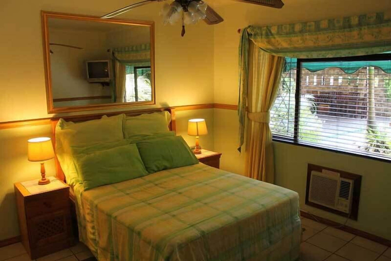 Bedroom 4, La Mer Lodge, Uthungulu