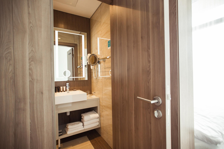 Bathroom 5, SemaraH Hotel Lielupe SPA & Conferences, Riga