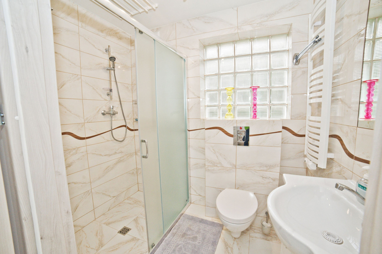 Bathroom, Grand Apartments - La Playa, Gdańsk City