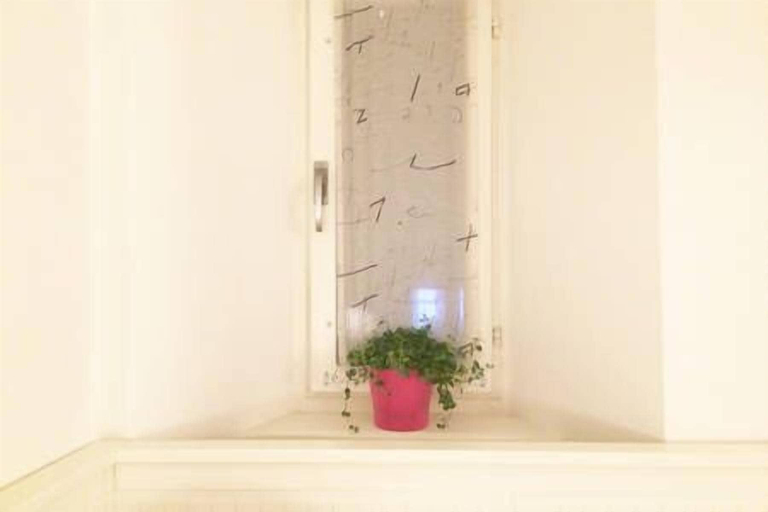 Room amenity 2, In Swiss Home - Rathaus 1284 historical, Basel