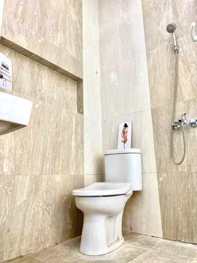 Bathroom 5, Behomy 3C Residence near ICE BSD, South Tangerang
