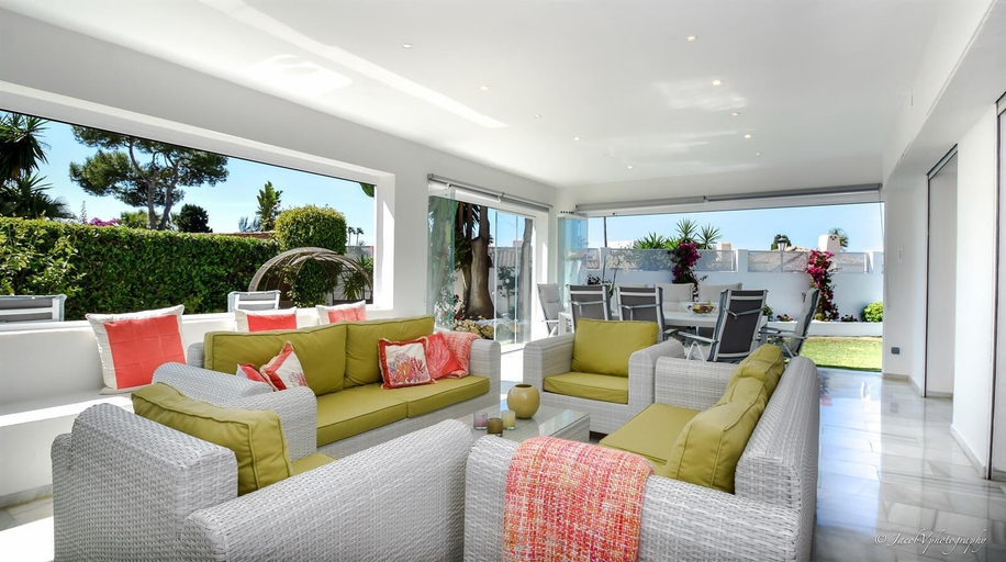 Others 5, Fabulous Villa 200 M From Beach, Málaga
