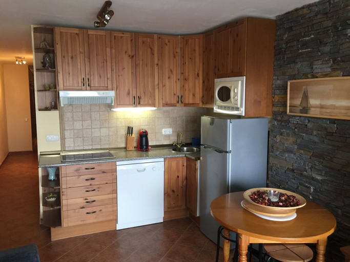 Others 5, Apartamento Inmobahia - BI - 21, Girona