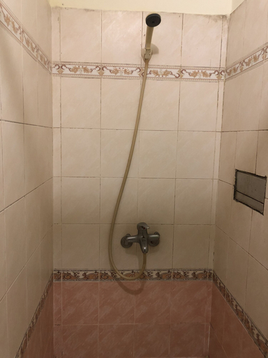 Bathroom 5, Tay Ho Hotel, Nha Trang