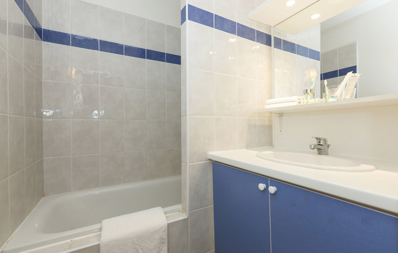 Bathroom, Odalys Residence Coeur d’Ardèche, Ardèche