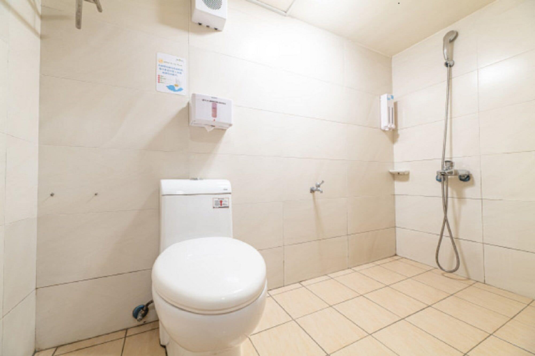 Bathroom 4, Happiness Yes Inn, Yilan