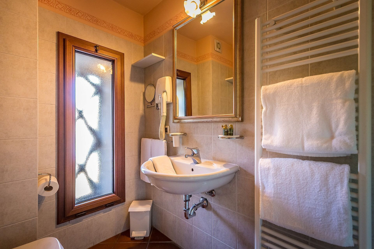 Bathroom 4, Il Borgo Di Villa Castelletti, Florence