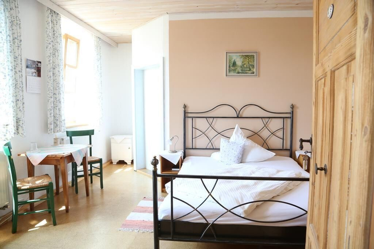 Bedroom 4, Gasthof Pritscher, Landshut
