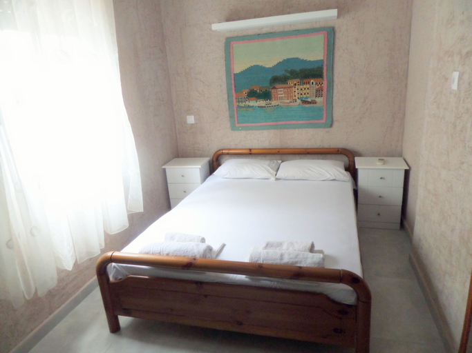 Bedroom 2, Artemis Studios & Apartments, Central Macedonia