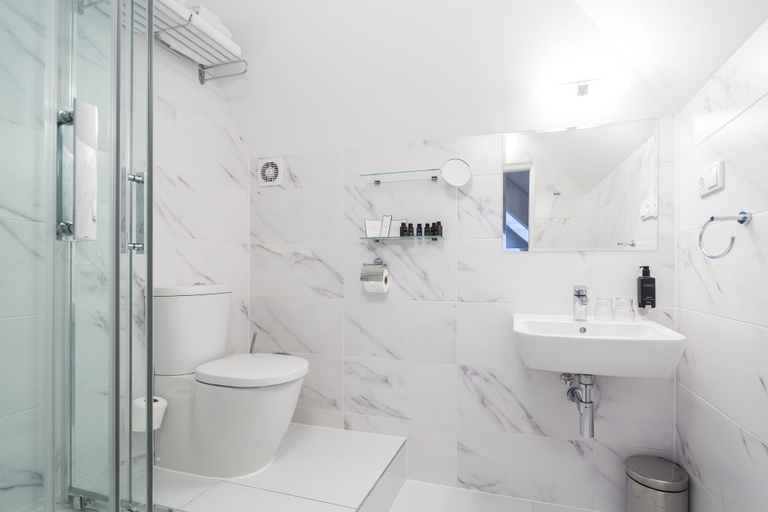 Bathroom 4, Pytloun Old Armoury Hotel Prague, Praha 1