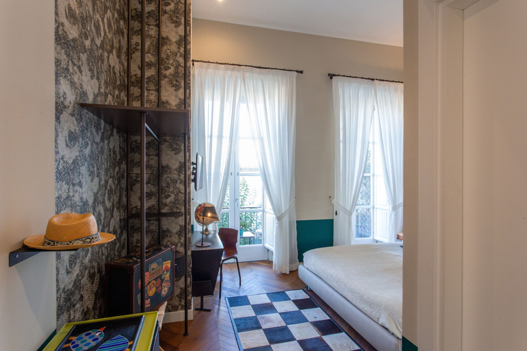 Bedroom 4, Accademia 39, Napoli