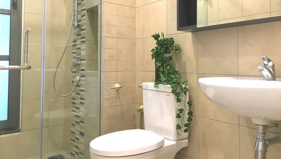 Bathroom 5, The Robertsons by Urban Suites, Kuala Lumpur