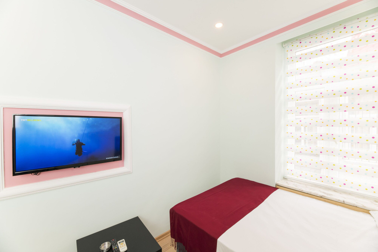Bedroom 3, Taxim Elegance Suites, Beyoğlu