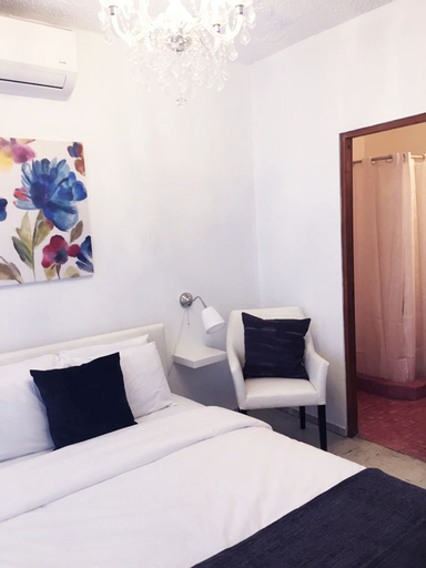 Aibonito Hotel 203, 