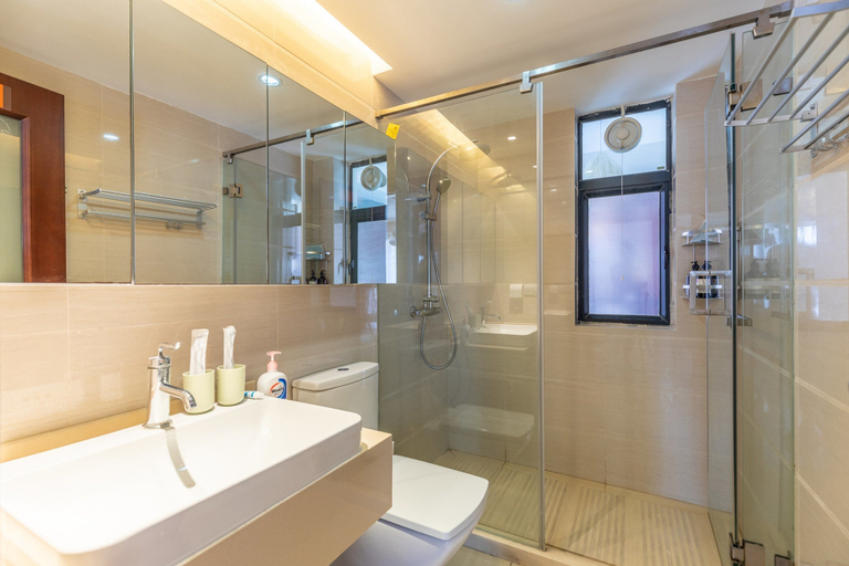 Bathroom, Locals Boutique Apartment Huafa Plaza 33, Zhuhai